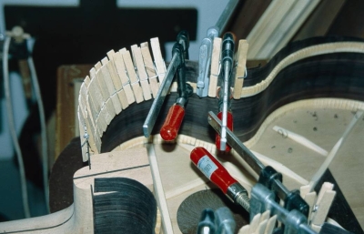 Festleimen der Reifchen